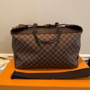 (SOLD) Authentic Louis Vuitton Damier Ebene Greenwich PM